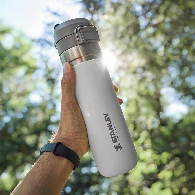 Garrafa Térmica Quick Flip Stanley 710ml Go Bottle